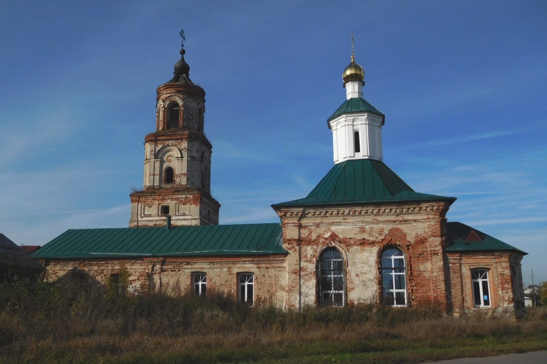 Заречное. Церковь Михаила Архангела. фасады