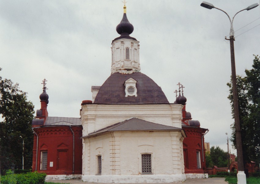 Коломна. Церковь Петра и Павла. фасады