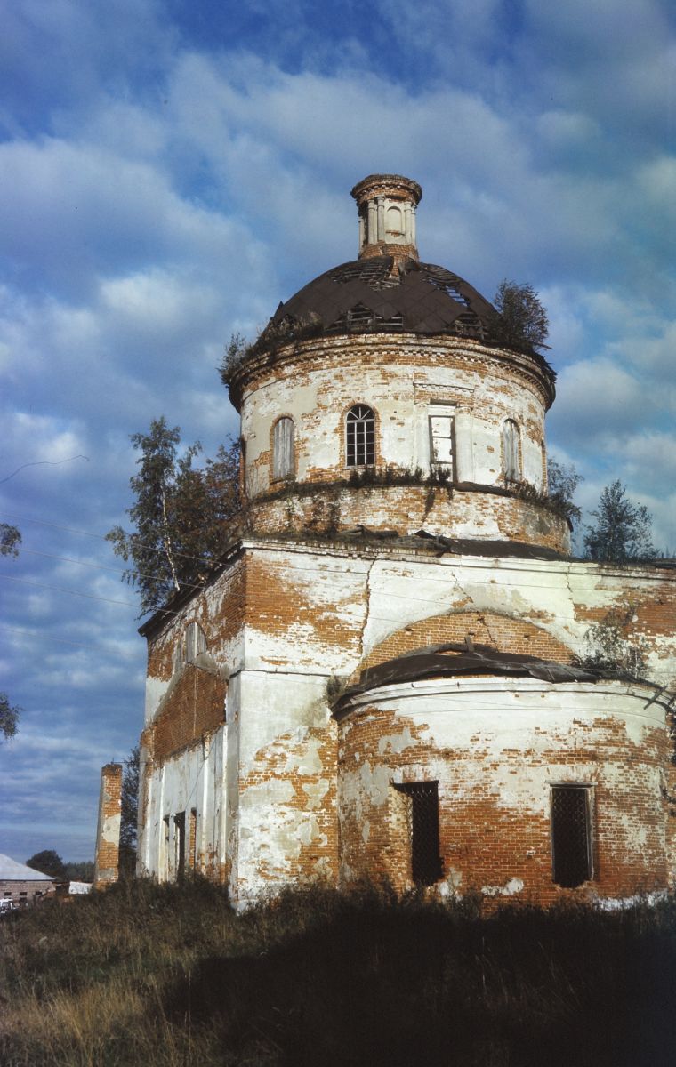 Церковь Николая Чудотворца, Коробовщина (Кольчугинский район, Владимирская область). фасады