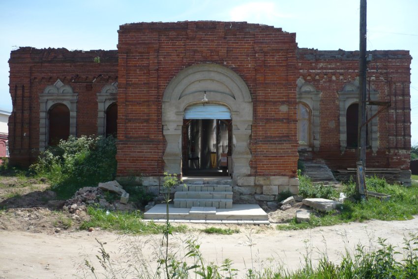 Церковь Александра Невского (Николая Чудотворца), Высокиничи (Жуковский район, Калужская область). фасады