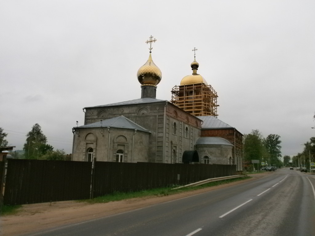 Церковь Александра Невского (Николая Чудотворца), Высокиничи (Жуковский район, Калужская область). документальные фотографии