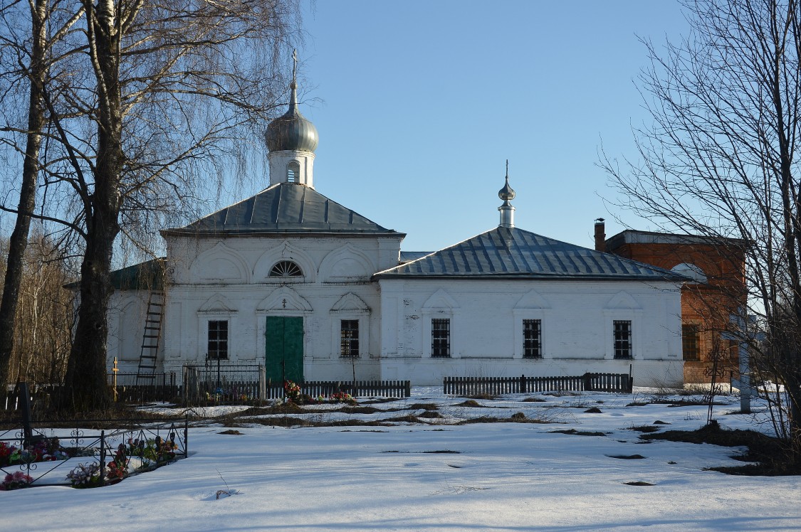 Ирково. Церковь Введения во храм Пресвятой Богородицы. фасады