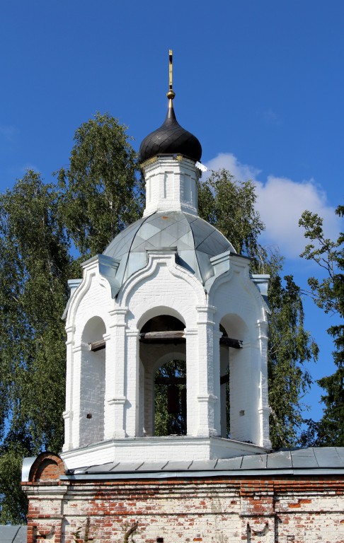 Церковь Екатерины, Поляны (Кольчугинский район, Владимирская область). архитектурные детали