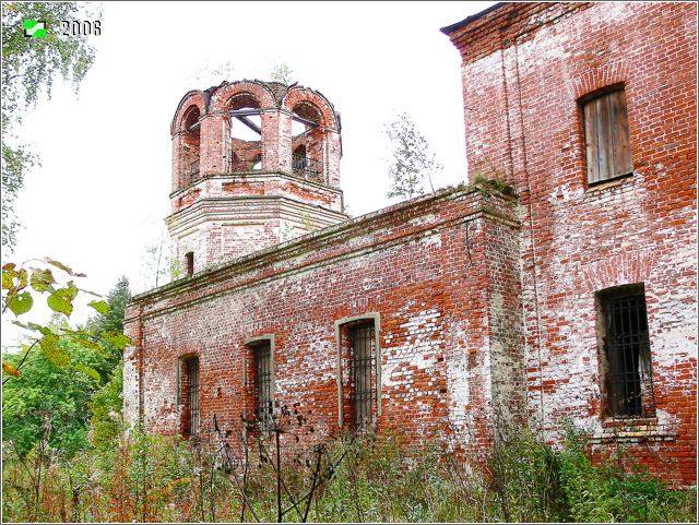 Макарово. Церковь Боголюбской иконы Божией Матери. архитектурные детали, Южный фасад трапезной