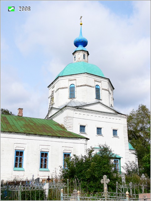 Церковь Введения во храм Пресвятой Богородицы, Флорищи (Кольчугинский район, Владимирская область). архитектурные детали, Южный фасад основного объёма 