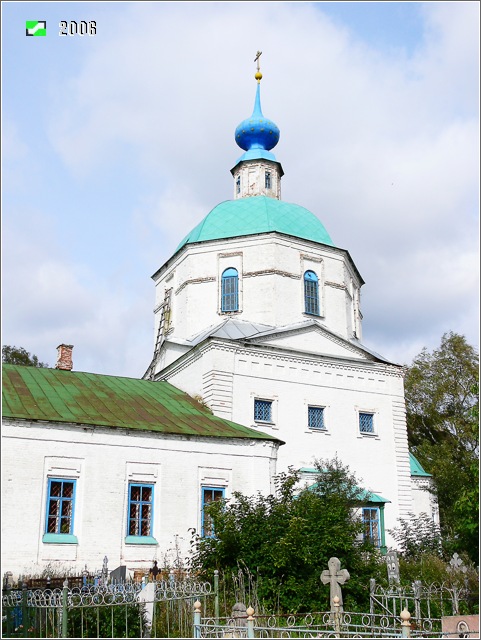 Флорищи. Церковь Введения во храм Пресвятой Богородицы. архитектурные детали, Южный фасад основного объёма 