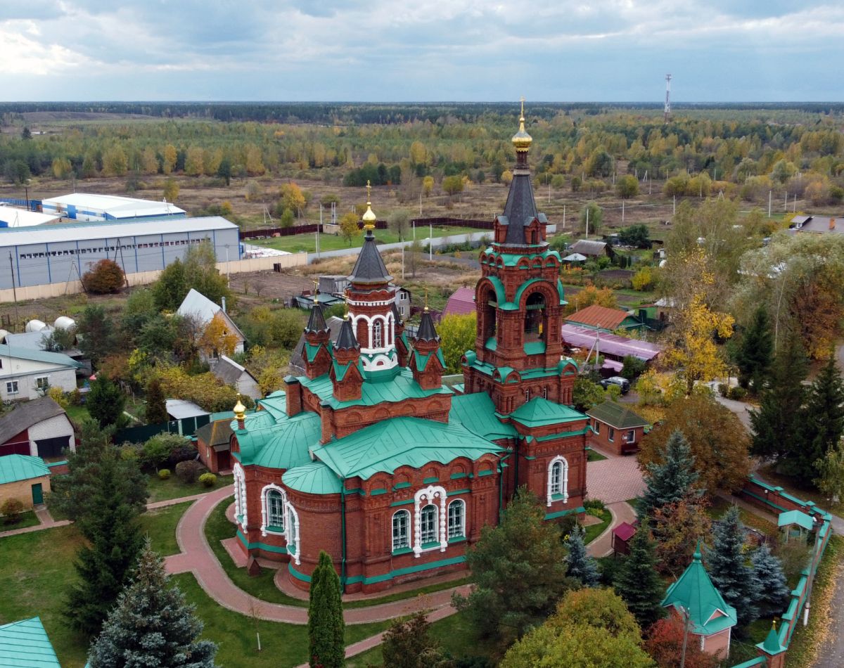 Церковь Екатерины, Рахманово (Павлово-Посадский городской округ и г. Электрогорск, Московская область). общий вид в ландшафте