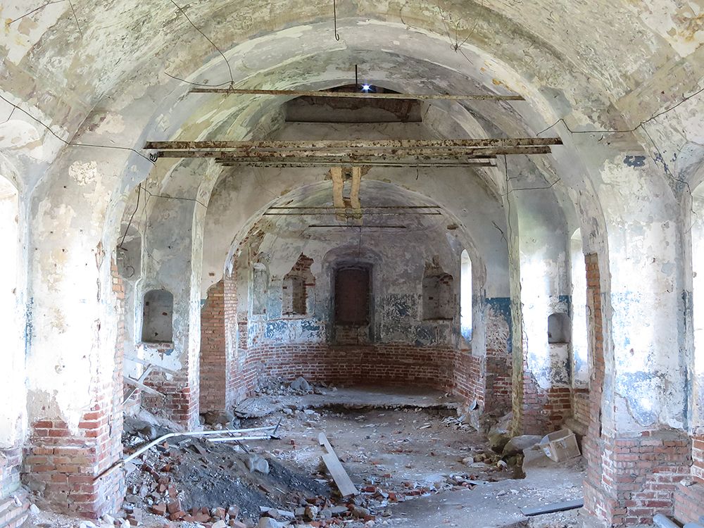 Церковь Бориса и Глеба, Ростов Великий (Ростовский район, Ярославская область). интерьер и убранство