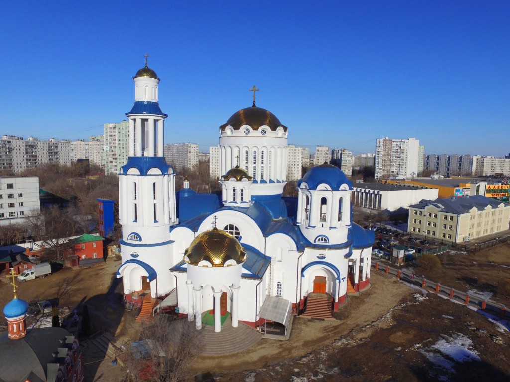 Бибирево. Церковь Собора Московских Святых в Бибиреве. общий вид в ландшафте, Вид с запада, фото с квадрокоптера