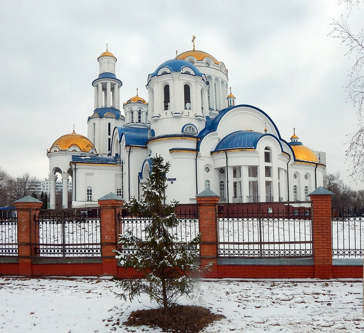 Церковь Собора Московских Святых в Бибиреве, Бибирево (Северо-Восточный административный округ (СВАО), г. Москва). фасады