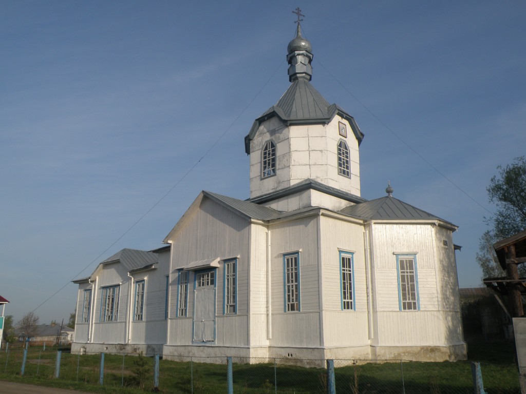 Тарханская Потьма. Церковь Рождества Христова. фасады