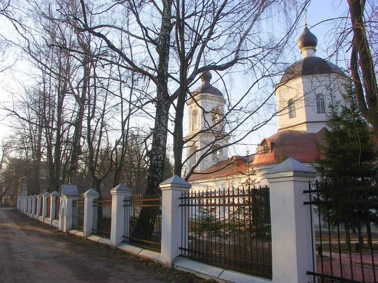 Церковь Покрова Пресвятой Богородицы, Пионерский (Покровское-Рубцово) (Истринский городской округ и ЗАТО Восход, Московская область). дополнительная информация, вид с юго-востока