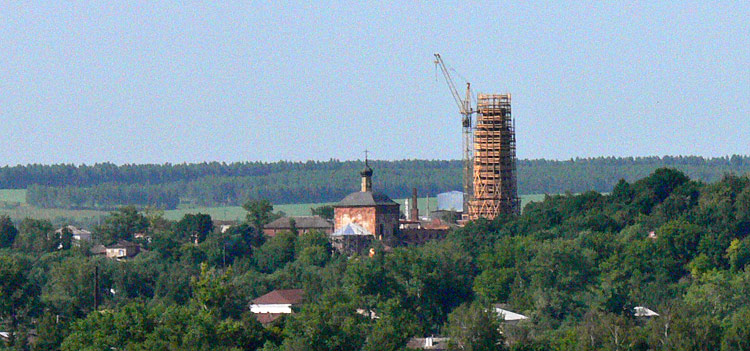 Церковь Георгия Победоносца, Болхов (Болховский район, Орловская область). общий вид в ландшафте