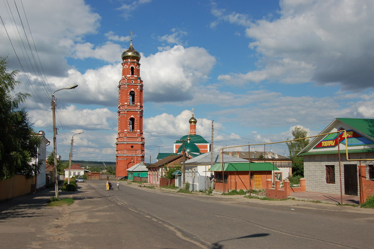 Церковь Георгия Победоносца, Болхов (Болховский район, Орловская область). общий вид в ландшафте