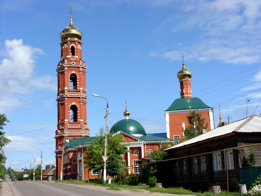 Церковь Георгия Победоносца, Болхов (Болховский район, Орловская область). общий вид в ландшафте, Георгиевская церковь.