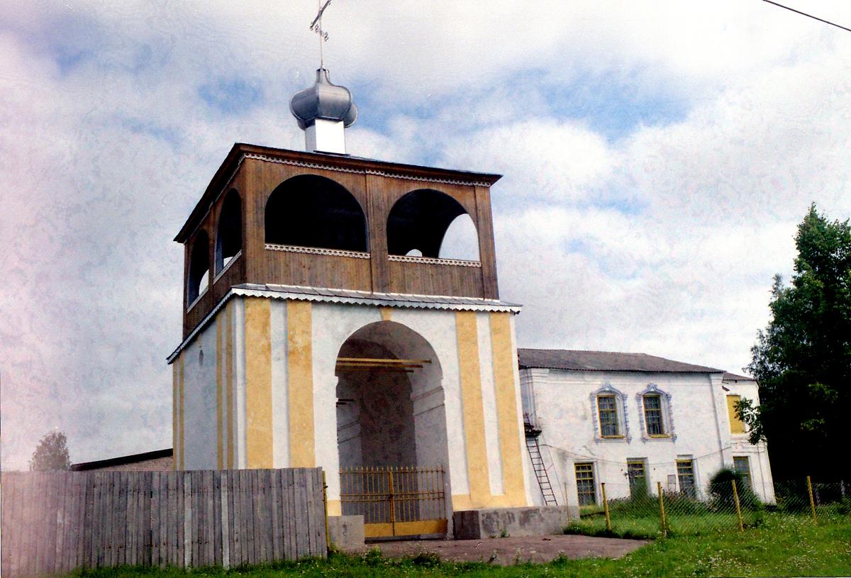 фасады. Церковь Успения Пресвятой Богородицы, Опеченский Посад (Боровичский район, Новгородская область)