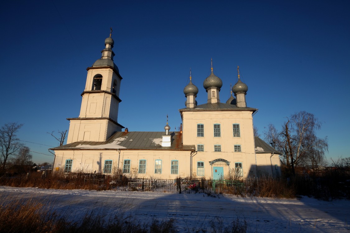 Церковь Успения Пресвятой Богородицы, Скородумка (Грязовецкий район, Вологодская область). фасады