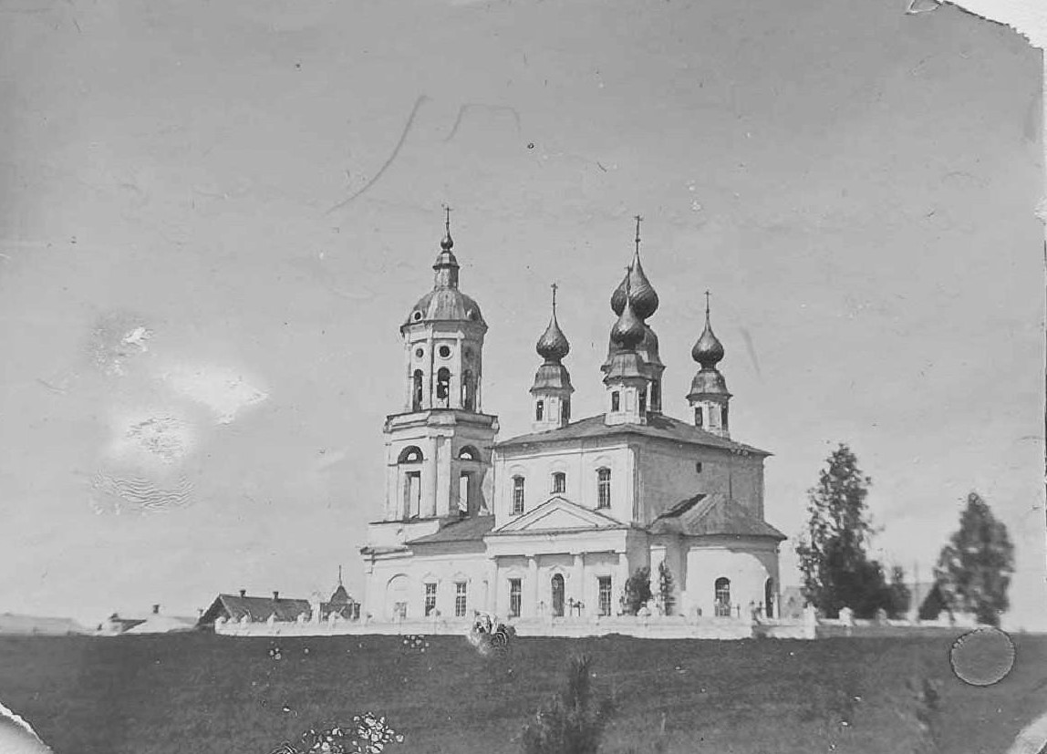 Фото 1903 г. С сайта: vk.com/retrosudislavl, архивная фотография. Церковь Успения Пресвятой Богородицы, Судиславль (Судиславский район, Костромская область)