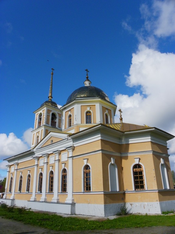 Видлица. Церковь Георгия Победоносца. фасады