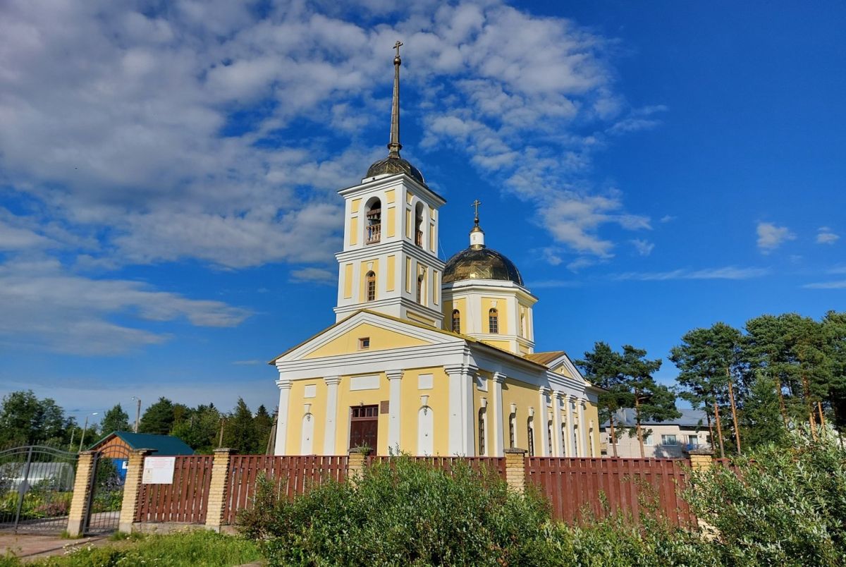 Видлица. Церковь Георгия Победоносца. фасады