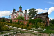 Белёв. Крестовоздвиженский монастырь