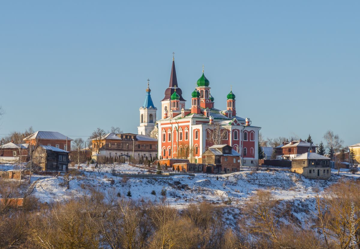 Крестовоздвиженский монастырь, Белёв (Белёвский район, Тульская область). фасады, Вид с правого берега Оки