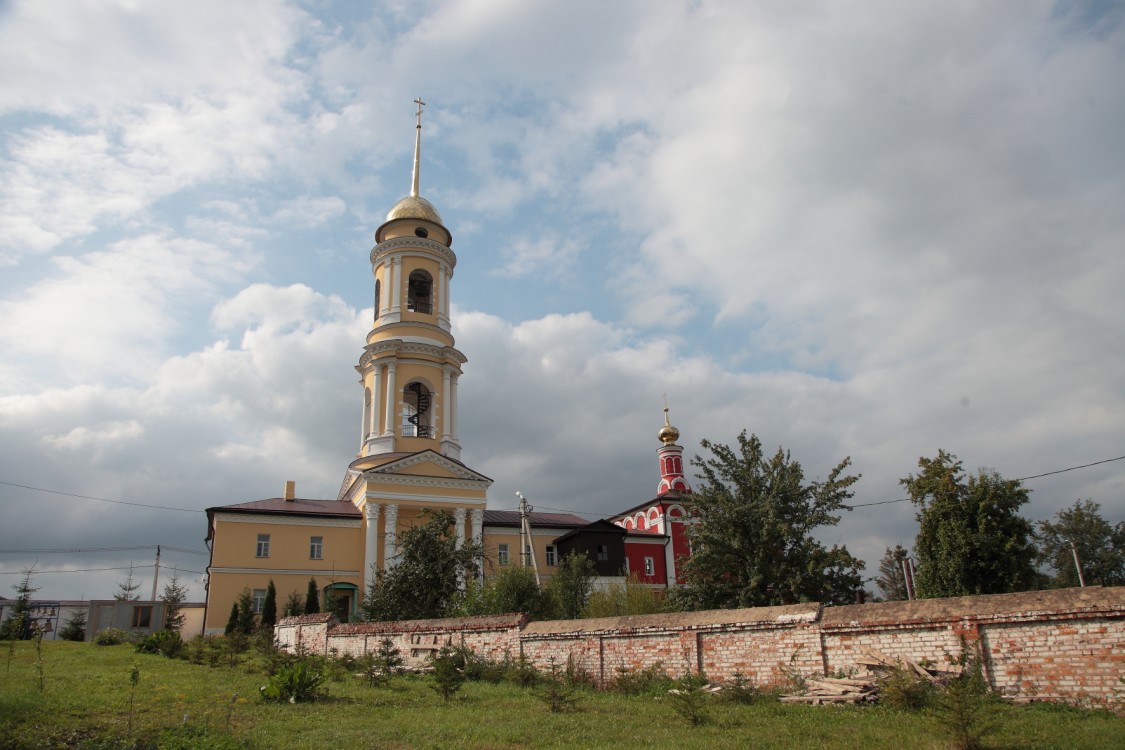 Белёв. Спасо-Преображенский монастырь. фасады