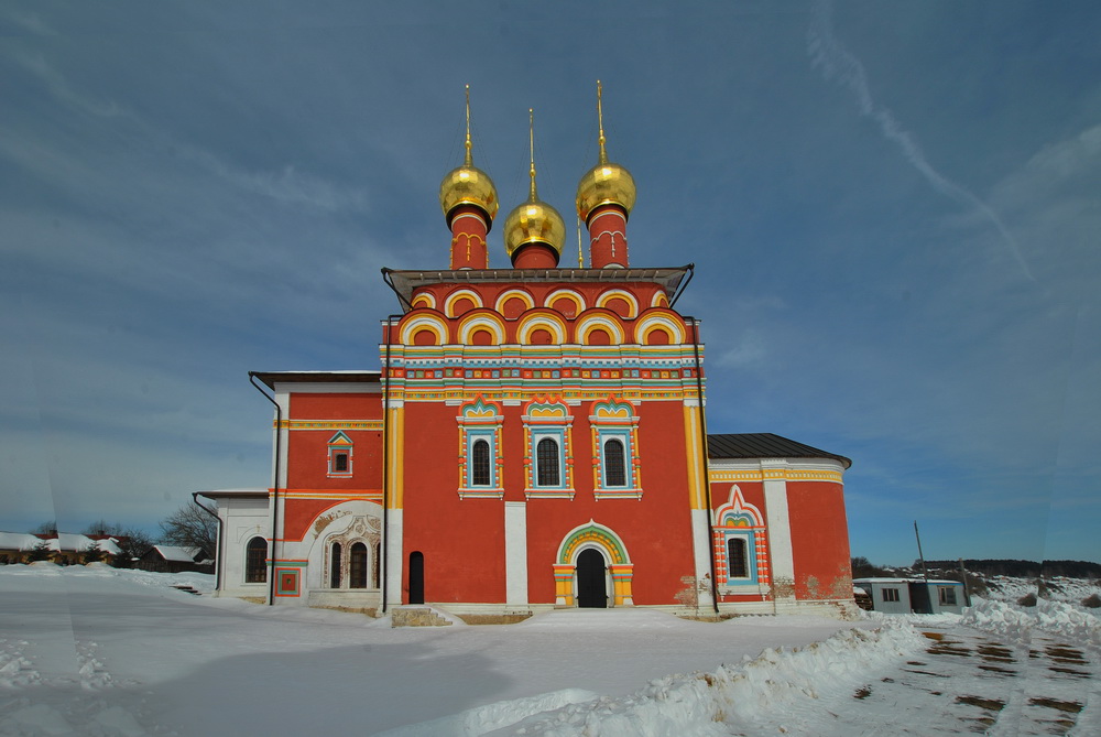 Белёв. Спасо-Преображенский монастырь. Собор Спаса Преображения. фасады