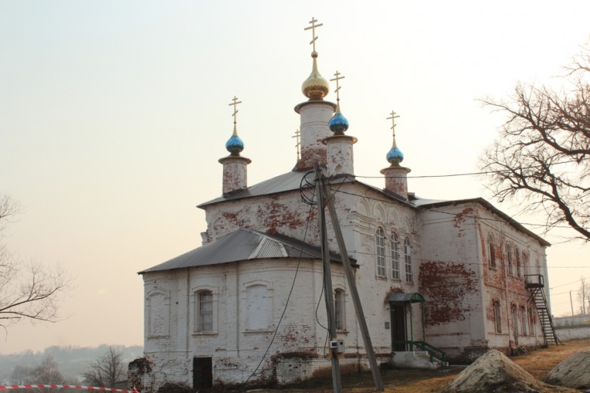 Спасо-Преображенский монастырь. Церковь Введения во храм Пресвятой Богородицы, Белёв (Белёвский район, Тульская область). фасады, Вид с северо-востока