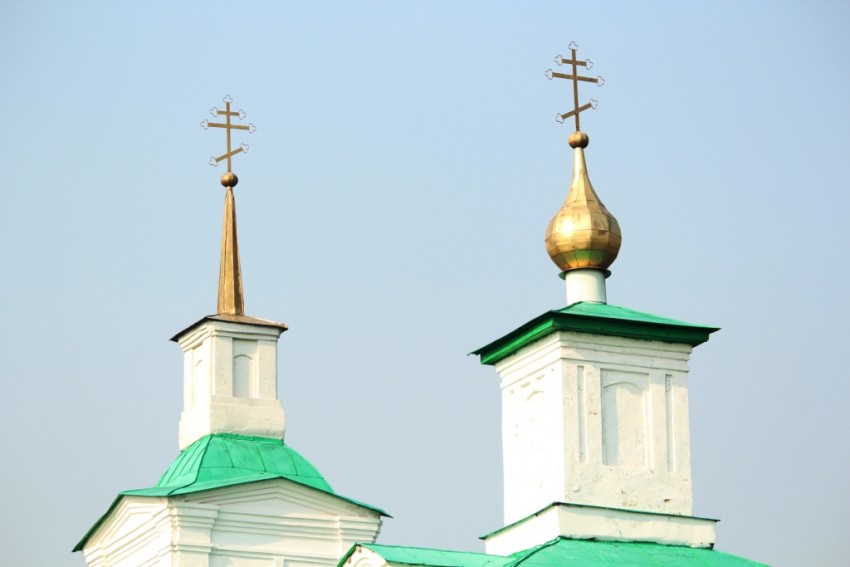 Кафедральный собор Троицы Живоначальной, Белёв (Белёвский район, Тульская область). архитектурные детали, Завершение храма
