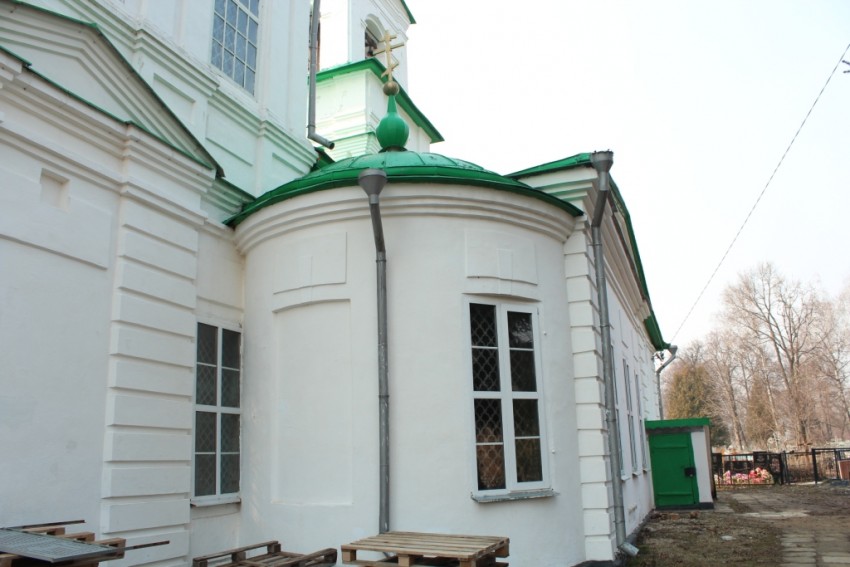 Кафедральный собор Троицы Живоначальной, Белёв (Белёвский район, Тульская область). архитектурные детали, Северный придел