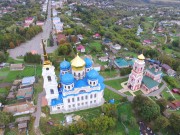 Собор Преображения Господня, Вид с юга на Преображенский собор и Троицкий храм, фото с квадрокоптера<br>, Болхов, Болховский район, Орловская область