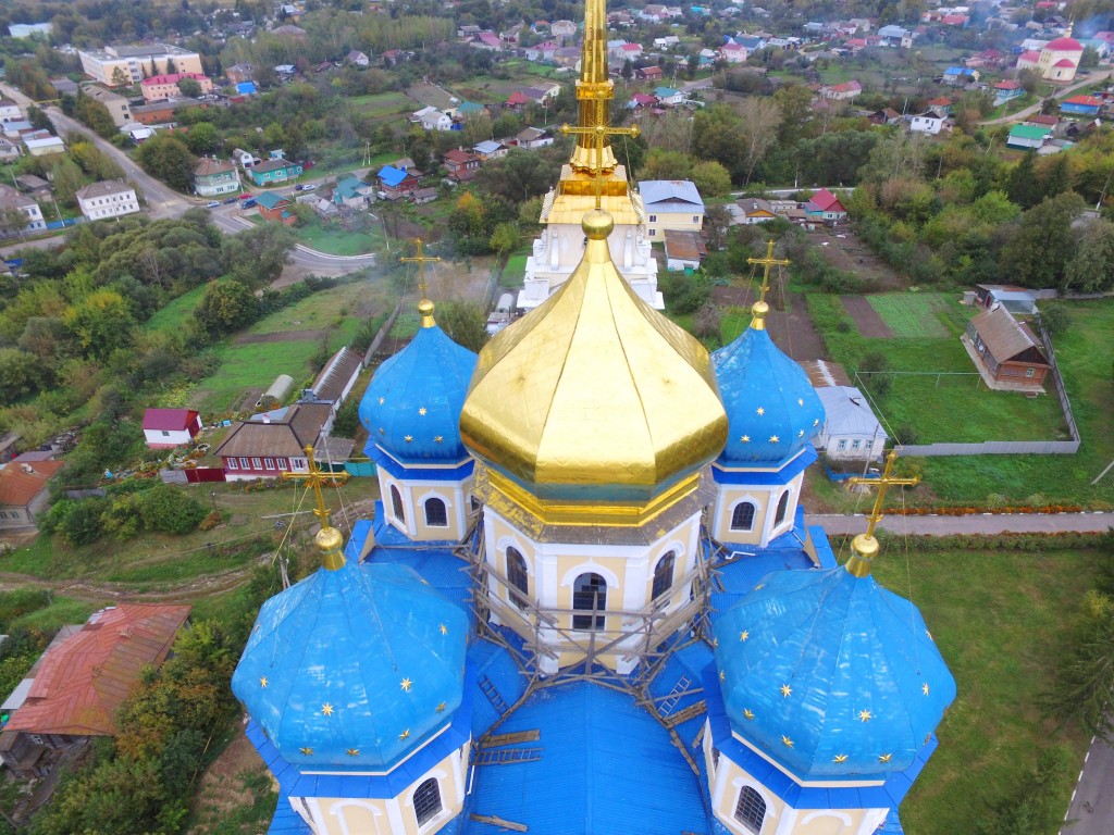 Собор Преображения Господня, Болхов (Болховский район, Орловская область). архитектурные детали, Завершение основного объема собора, фото с квадрокоптера