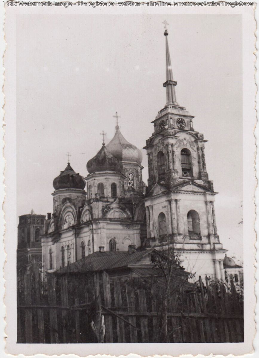 Собор Преображения Господня, Болхов (Болховский район, Орловская область). архивная фотография, Редкий ракурс с северо-западной стороны. Фото 1942 г. с аукциона e-bay.de