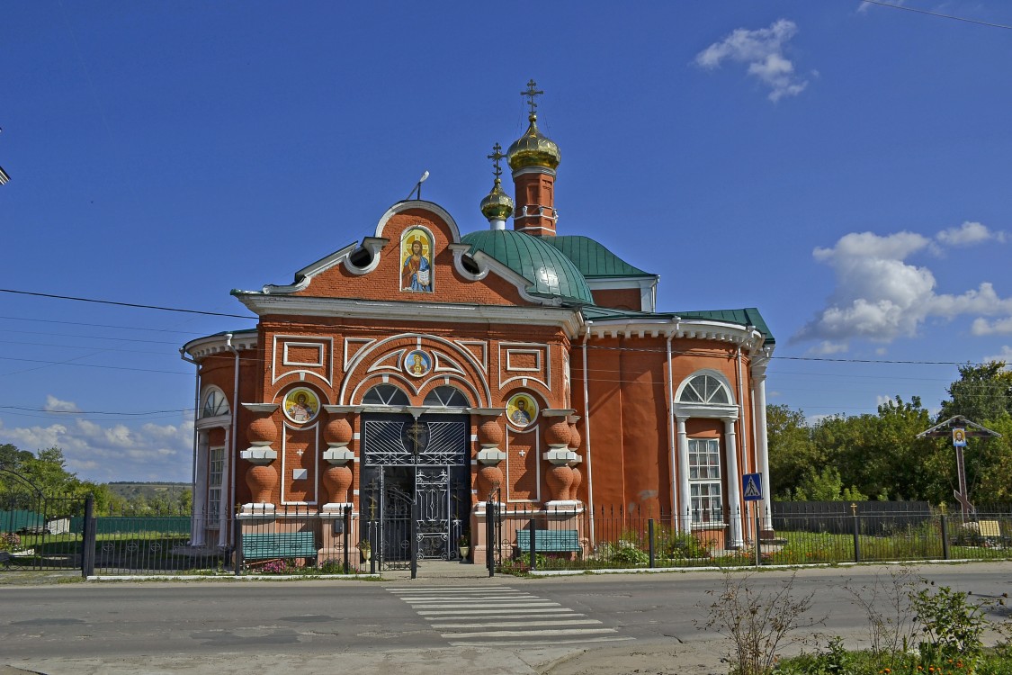 Болхов. Церковь Георгия Победоносца. фасады