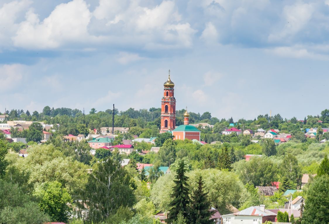 Церковь Георгия Победоносца, Болхов (Болховский район, Орловская область). фасады, Вид в ландшафте с юго-востока