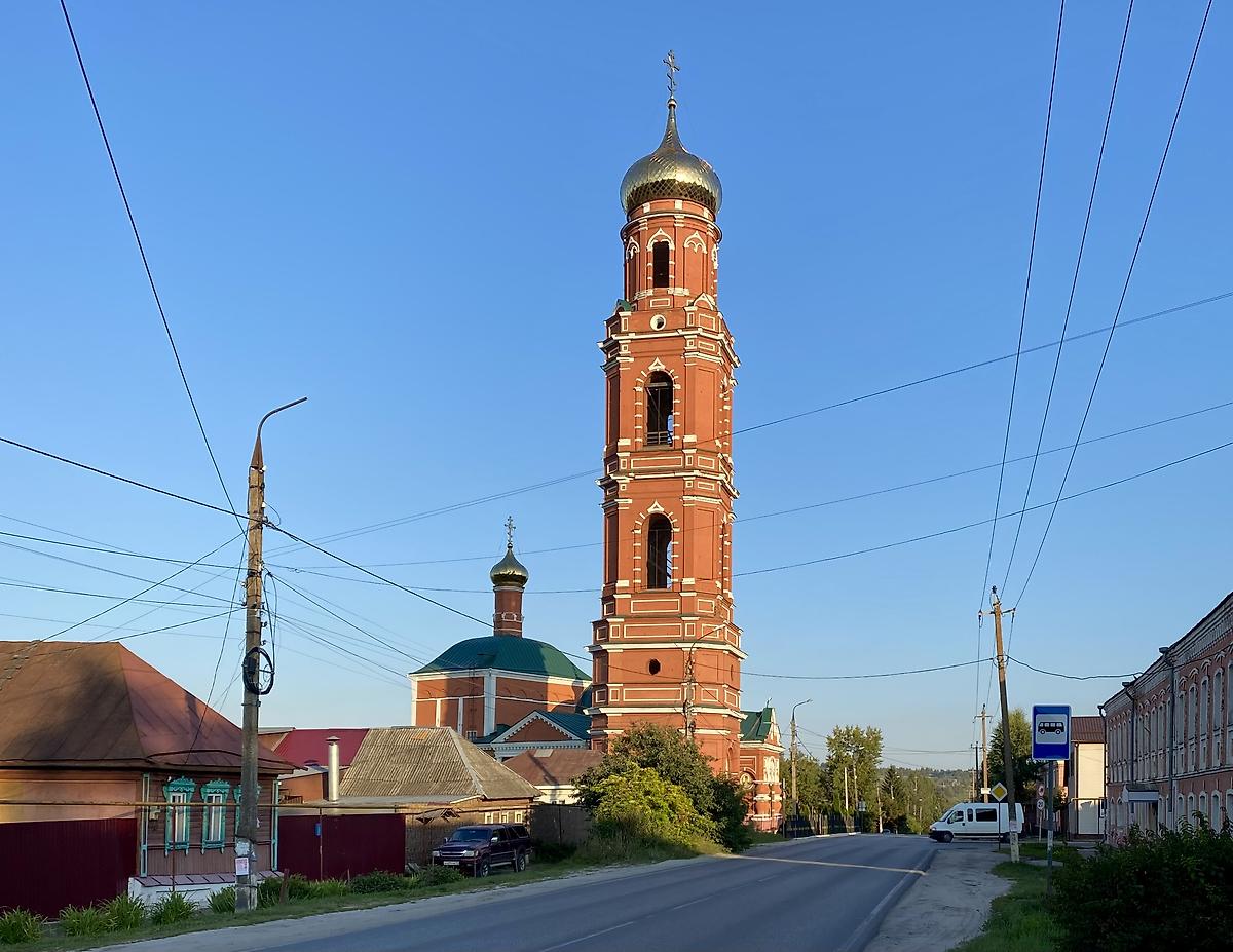 Вид с северо-запада, фасады. Церковь Георгия Победоносца, Болхов (Болховский район, Орловская область)