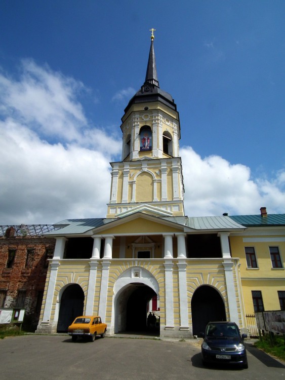 Николо-Радовицкий монастырь, Радовицы (Егорьевский городской округ, Московская область). фасады