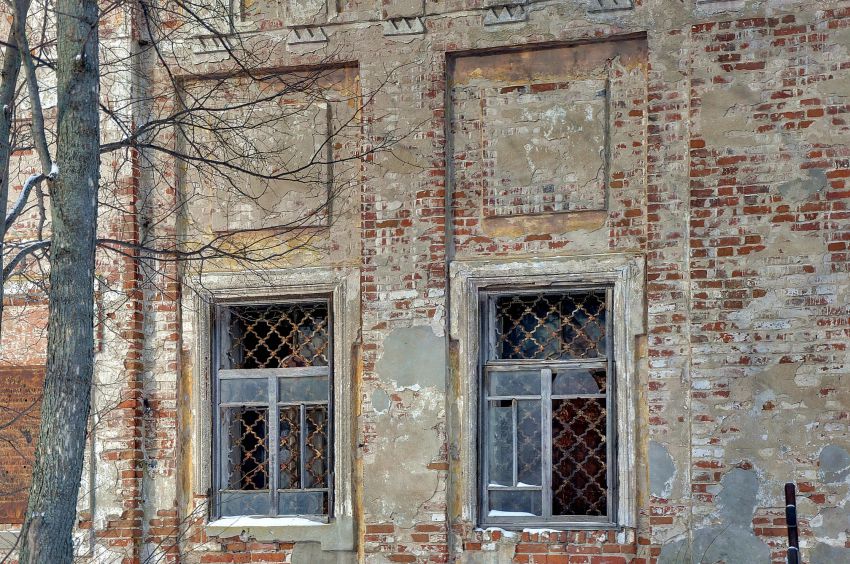 Церковь Воскресения Христова, Любичи (Луховицкий городской округ, Московская область). архитектурные детали