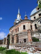 Любичи. Воскресения Христова, церковь