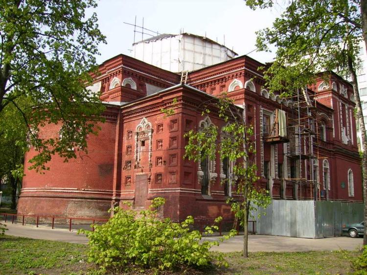 Церковь Троицы Живоначальной при бывшем приюте Бахрушиных, Алексеевский (Северо-Восточный административный округ (СВАО), г. Москва). фасады