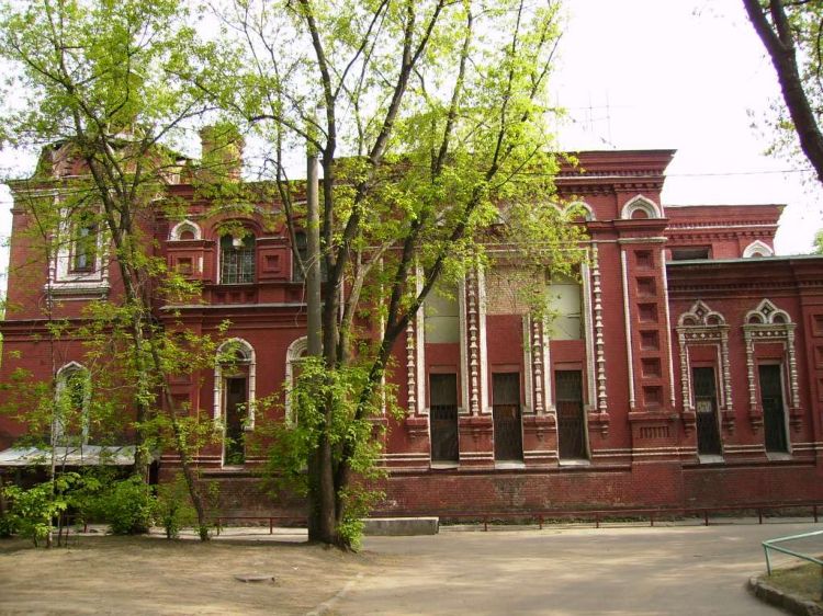 Церковь Троицы Живоначальной при бывшем приюте Бахрушиных, Алексеевский (Северо-Восточный административный округ (СВАО), г. Москва). фасады