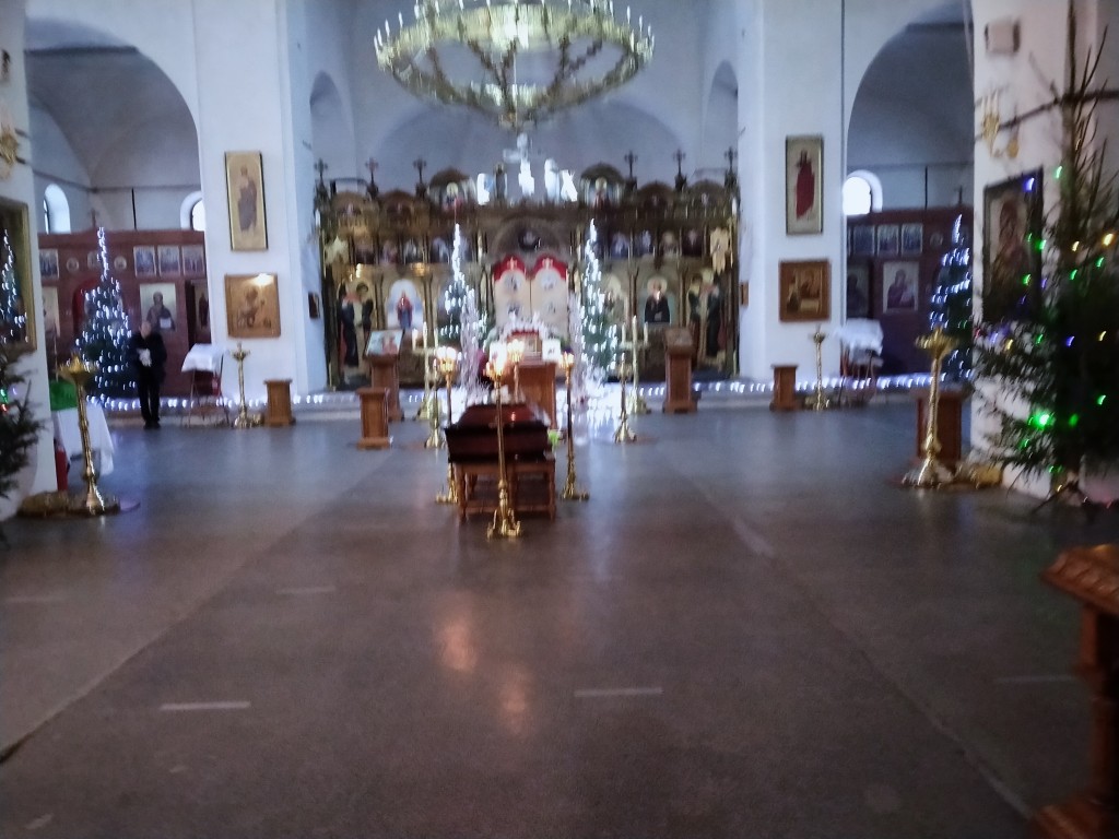 Церковь Троицы Живоначальной при бывшем приюте Бахрушиных, Алексеевский (Северо-Восточный административный округ (СВАО), г. Москва). интерьер и убранство, интерьер (общий вид)