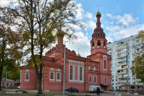 Москва. Церковь Троицы Живоначальной при бывшем приюте Бахрушиных
