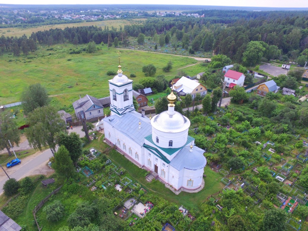 Церковь Николая Чудотворца в Заболотье, Киржач (Киржачский район, Владимирская область). общий вид в ландшафте, Вид с юго-востока, фото с квадрокоптера