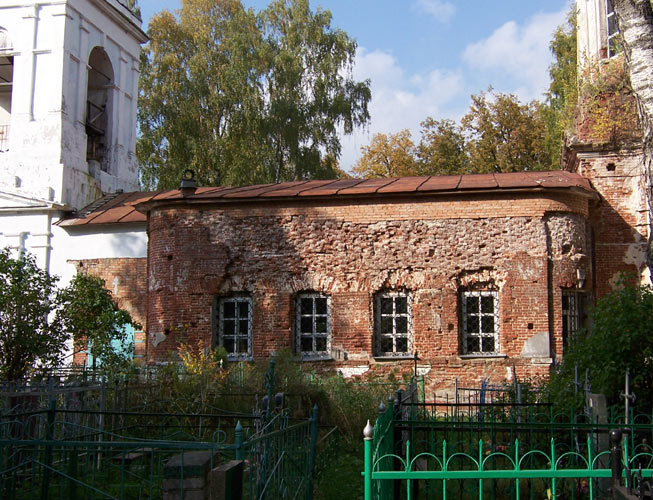 Борисоглебский погост. Церковь Вознесения Господня. фасады, Трапезная (1848) Вид с юга.