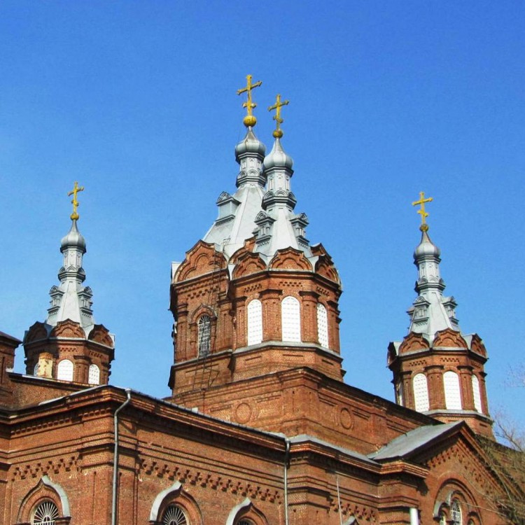 Мордово. Церковь Михаила Архангела. архитектурные детали, пятиглавие, вид с юго-запада