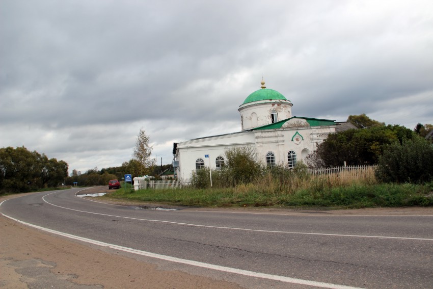Церковь Троицы Живоначальной, Троице-Кочки (Кимрский район и г. Кимры, Тверская область). фасады