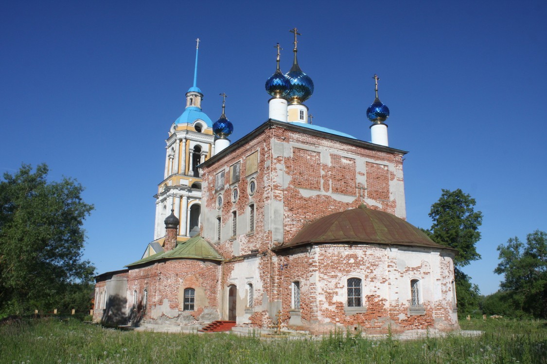 Церковь Смоленской иконы Божией Матери, Ильинское (Кимрский район и г. Кимры, Тверская область). фасады