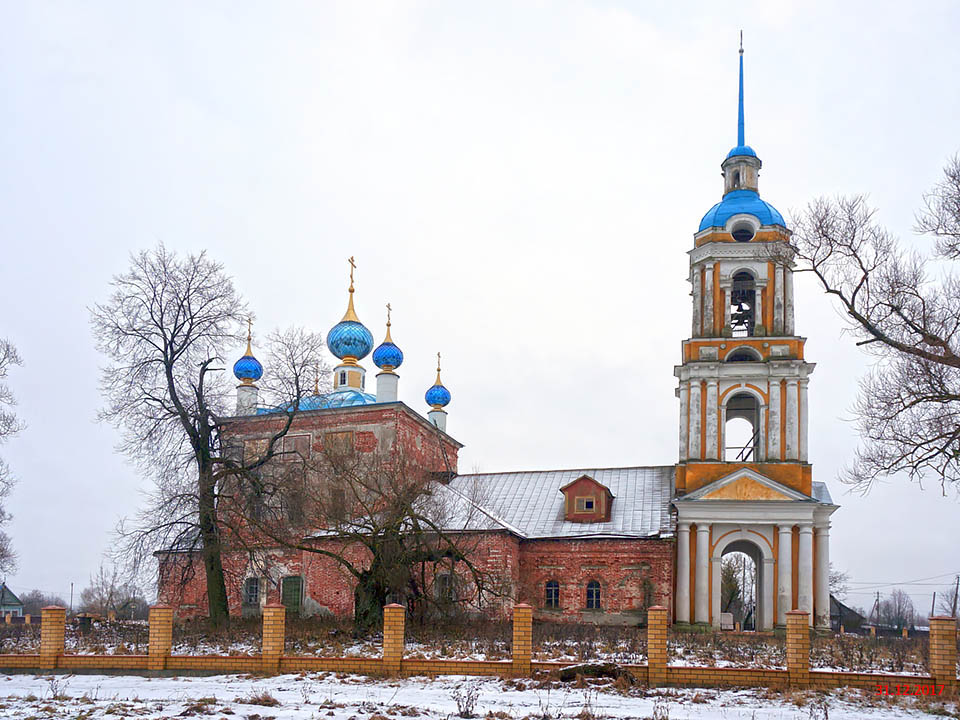 Церковь Смоленской иконы Божией Матери, Ильинское (Кимрский район и г. Кимры, Тверская область). фасады